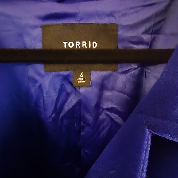 Elegant Electric Blue Women's Torrid Size 6 Pea Coat NWOT - Picture 8 of 11